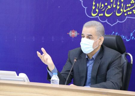 استاندار: دستگاه‌های مربوطه از نوسان قیمت کالا در خوزستان جلوگیری کنند