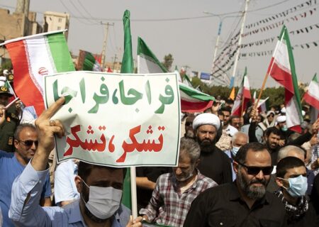 تجمع مردم انقلابی اهواز در محکوم کردن هنجارشکنان